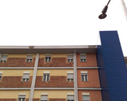 Il Partito Socialista denuncia «la mossa elettorale» Vista dell'Ospedale appena ristrutturato