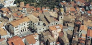 Slitta la seduta del Consiglio Veduta aerea