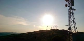 Chi rimuoverà i tralicci dell’eolico? Un reticolato destinato a rimanere per sempre?