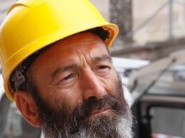 Don Donato, premiato il parroco di tutti