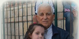 La comunità di San Bartolomeo da l’ultimo saluto al dott.Fusco