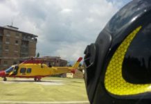 Cade dal tetto, imprenditore soccorso da elicottero 118
