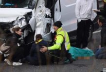 Muore in superstrada davanti alla moglie