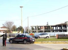 In preda ai fumi dell’alcol, minacce e botte ai vicini