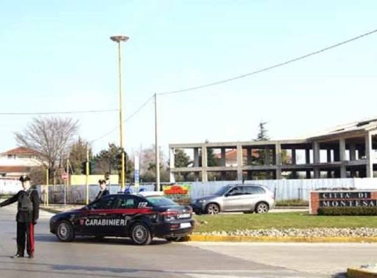 In preda ai fumi dell’alcol, minacce e botte ai vicini