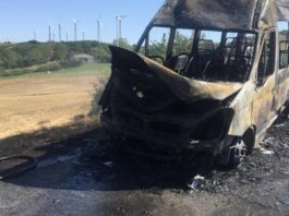 Bus in fiamme tra San Marco dei Cavoti e Foiano Valfortore