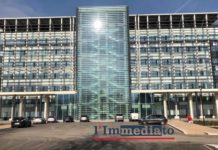 Coronavirus, plasma autoimmune: sperimentazione al Policlinico Riuniti di Foggia “Plasma autoimmune per combattere il Coronavirus: al Policlinico di Foggia partirà a breve la sperimentazione”