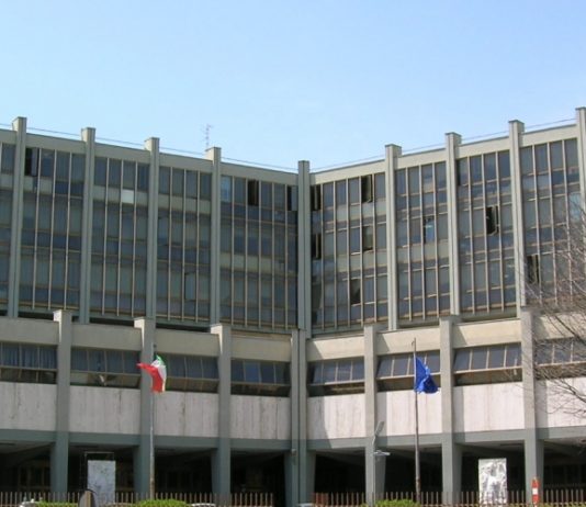 Benevento:Ricevevano soldi per concorsi pubblici, 118 indagati