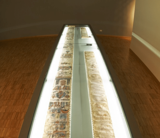 Idee per ricominciare: Exsultet di Troia