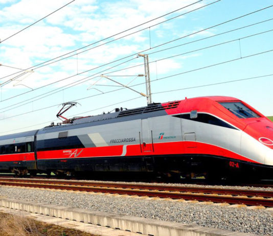 Alta Velocità Napoli-Bari, appaltati i lavori per la tratta Orsara-Bovino: “Importante tappa per il completamento della linea”