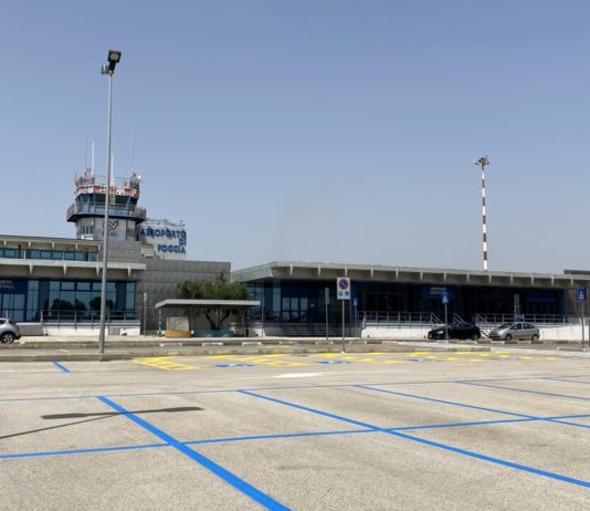 Il Gino Lisa non è ancora pronto, problemi con l’antincendio e da Bari tutto tace: “Domani non succede niente”