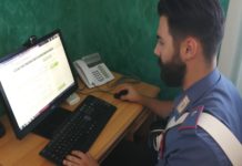 Paga per pannelli pubblicizzati su fb, ma lei sparisce coi soldi: rintracciata