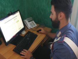 Paga per pannelli pubblicizzati su fb, ma lei sparisce coi soldi: rintracciata