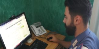 Paga per pannelli pubblicizzati su fb, ma lei sparisce coi soldi: rintracciata