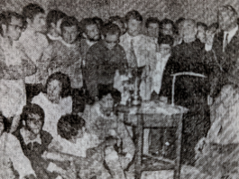 Dopo un torneo «tiratissimo» i «Vitelloni» vincono per sorteggio Il sindaco di San Bartolomeo in Galdo, avv. D'Ariano, rivolge un saluto ai partecipanti al torneo «Coppa San Francesco»