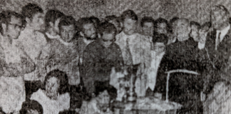 Dopo un torneo «tiratissimo» i «Vitelloni» vincono per sorteggio Il sindaco di San Bartolomeo in Galdo, avv. D'Ariano, rivolge un saluto ai partecipanti al torneo «Coppa San Francesco»