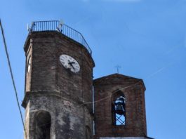 Pericolante la torretta. L’orologio non suona più