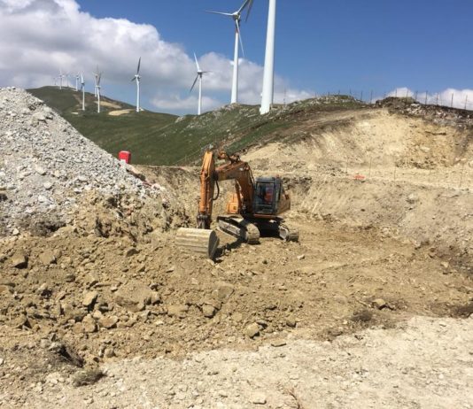 No dei sindaci Mastella e Masone all’impianto eolico in località “Difesa e Maitine”