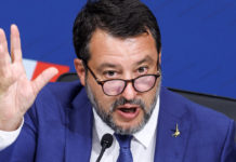 Mentre il Sud è in vacanza, questi lavorano (per loro) e li votiamo anche