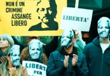 Foggia conferisce la cittadinanza onoraria a Julian Assange