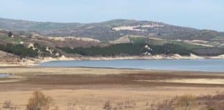 Siccità, il lago di Occhito senza piogge verso il “volume morto”