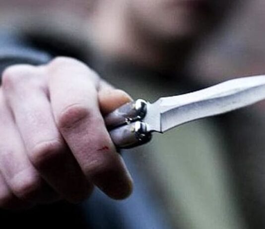 Lame e logiche da ‘Arancia Meccanica’: basta con la favola dell’isola felice