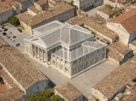 Ci complimentiamo con una sanbartolomeana e poi scopriamo che erano tre