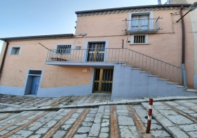 Vico Nuovo, 7, San Bartolomeo in Galdo, Benevento 82028, ,Casa unifamiliare,Vendesi,Vico Nuovo,1007